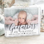 Godfather bedankt Baptisme of Christening Modern Fotoblokken<br><div class="desc">Een bedachtzame manier om de peetvader van je baby te bedanken is hem een stijlvol fotogeschenk te geven van zijn godkind dat hij kan redden als een keepasje. Alle afbeeldingen en formuleringen zijn eenvoudig te personaliseren, inclusief citaat dat luidt: "Godvaders zijn een zegen, dank je dat je het mijne bent."...</div>