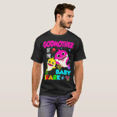 Godmoeder van de Baby haaiengeboorte Godmoeder Sh T-shirt (Voorkant volledig)