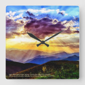 GodRay Sunbeams Mountains Scriptversie Verse Vierkante Klok (Voorkant)