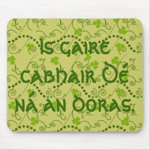 God's hulp is dichterbij dan de deur muismat