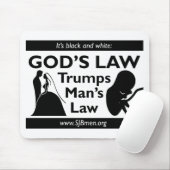 Gods Law Trumps Man's Law Muismat (Met muis)