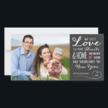 Gods Love Chalkboard Holiday Photo Card Feestdagenkaart<br><div class="desc">Gods Love Chalkboard Holiday Photo Card van Orabella Prints.  Vervang het afbeelding van de sjabloon door een eigen foto voordat je het object koopt.</div>