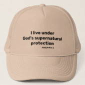 God's supernatural protection Psalm 91: 1-2 bible Trucker Pet (Voorkant)