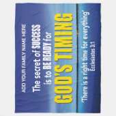 GODS TIMING Christelijke bijbelse gepersonaliseerd Fleece Deken (Voorkant)