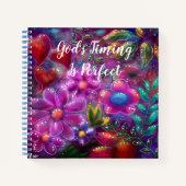God's Timing is Perfect Abstract Bloemen Roze Blau Notitieboek (Voorkant)