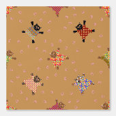 Goed geklede katten maken pootafdrukken in het zan behang (Voorkant)