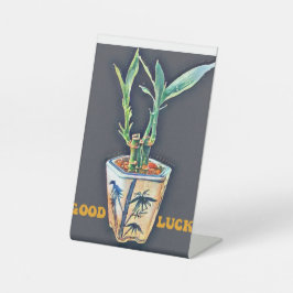 Goed geleend reclamebord met voetstuk