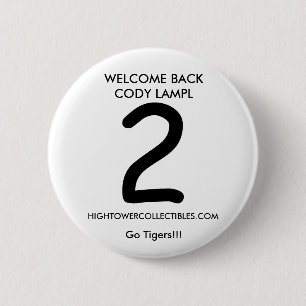 GOED, WELKOM TERUG CODY LAMPL, HOOGTOWERCOLLECT.. RONDE BUTTON 5,7 CM