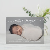 Goedaardige aankondiging van de geboorte van Intro (Staand voorkant)