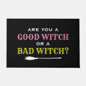 Goede heek of een Bad Witch Black Halloween Quote Deurmat (Voorkant)