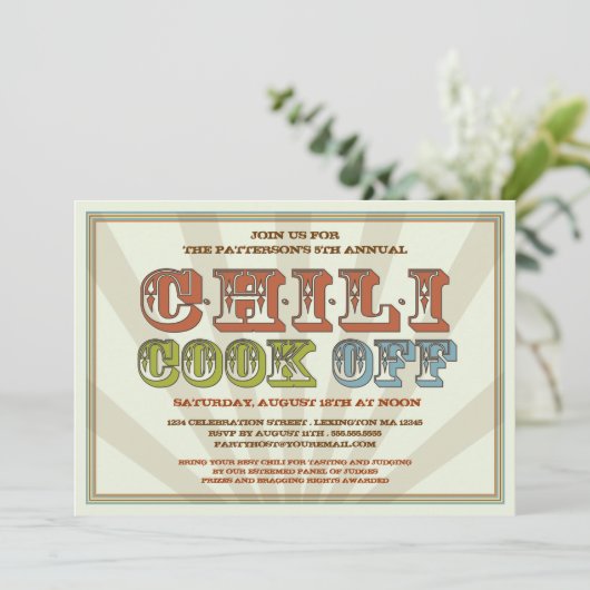 Goede, oude, gefaseerde Chili heeft uitnodiging va (Staand voorkant)