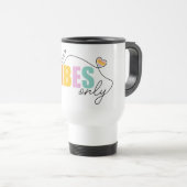 Goede vibes alleen regenbooghart reisbeker (Voorkant rechts)