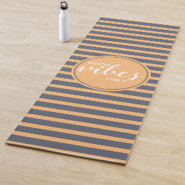 Goede Vibes alleen Sinaasappel & Blauw Typografie  Yogamat