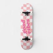 Goede Vibes Girly Pastel Roze Wit Checker Patroon Persoonlijk Skateboard (Voorkant)