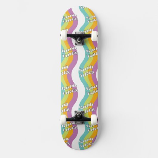 Goede Vibes Groovy Skateboard Deck (Voorkant)