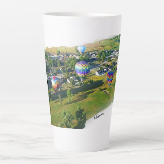 Goedemorgen heteluchtballonnen Latte Mok in kleur (Voorkant)