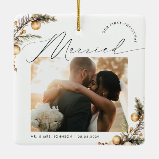 Gold 2 Photo 1st Christmas Married Merry Mr & Mrs Keramisch Ornament (Achterkant)