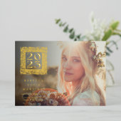 Gold Afstuderen Fotoaankondiging Folie Uitnodiging (Staand Voorkant)