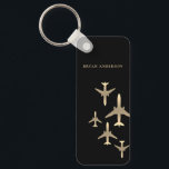 Gold Airplanes Aviation Sleutelhanger<br><div class="desc">Sleutelhanger in de luchtvaart met gouden vliegtuigen en jouw naam.</div>