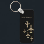 Gold Airplanes Aviation Sleutelhanger<br><div class="desc">Sleutelhanger in de luchtvaart met gouden vliegtuigen en jouw naam.</div>