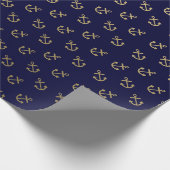 Gold Anchors Navy Blue Background Pattern Cadeaupapier (Hoek)