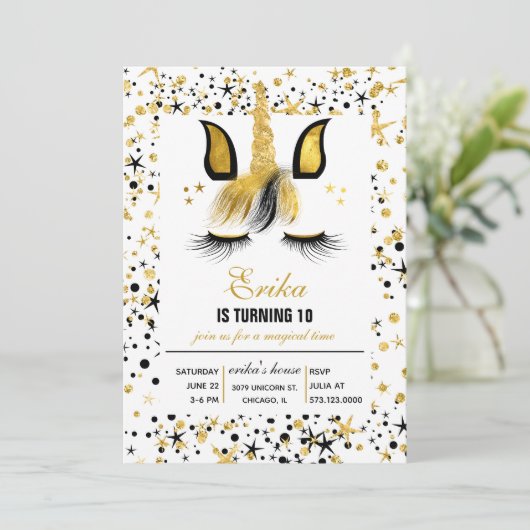 Gold and Black Unicorn Birthday Party Invitation Kaart (Staand voorkant)