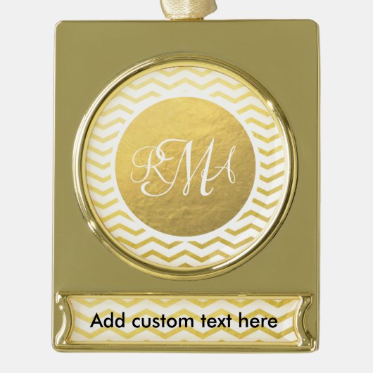 Gold and White Chevron Monogrammed Personalized Verguld Banner Ornament (Voorkant)