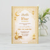 Gold and White Script Iftar Party Invitation Kaart (Staand voorkant)