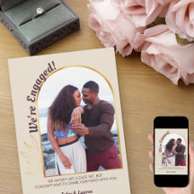 Gold Arch Engaged Photo Champagne Verloving