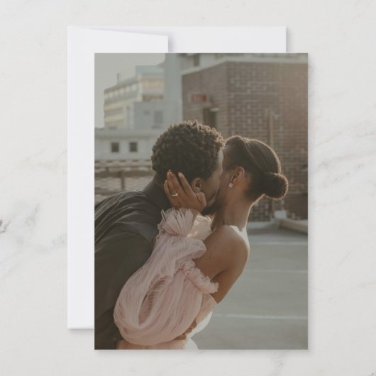 Gold Arch Lijst & Elegant Typography Photo Wedding Kaart (Achterkant)