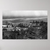Gold Beach, Oregon Town Uitzicht en Sunset Inn Poster (Voorkant)
