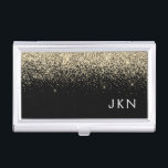 Gold Black Glitter Girly Monogram Initialen Visitekaarthouder<br><div class="desc">Zwart en Goud Sparkle Glitter Monogram Naam visitekaarthouder. Dit maakt het perfecte zoete 16-jarige verjaardagscadeau,  bruiloft,  vrijgezellenfeest,  jubileum,  baby shower of vrijgezellenfeest voor iemand die van glamoureuze luxe en chique stijlen houdt.</div>