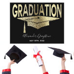 Gold Black Gradup bespaart de datum waarop de vier Briefkaart<br><div class="desc">De goudkleurige en zwarte schaaldop is perfect als Save The Date,  Afstuderen Announcement of Graduation Party Invitation. Met familie en vrienden vieren jullie afstudeerders mijlpaal. Gefeliciteerd met de afstuderen!</div>