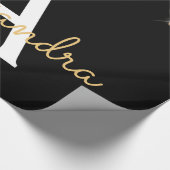 Gold Black Luxury Glitter Glam Monogram Naam Cadeaupapier (Hoek)