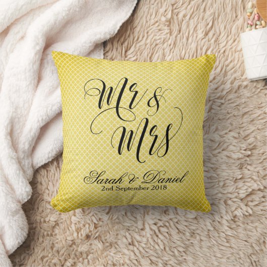 Gold Black Mr & Mrs Wedding Pillow Keepomwille Gif Kussen (Deken)