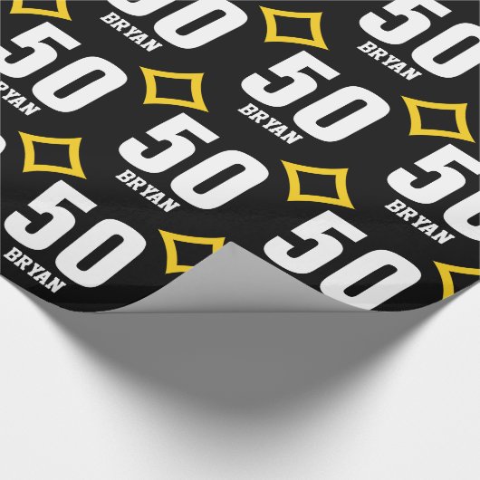 GOLD BLACK Retro 50th Birthday Custom Name D05 Cadeaupapier (Hoek)