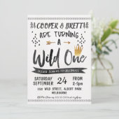 Gold Black Twins Wild One Birthday Invitation Kaart (Staand voorkant)