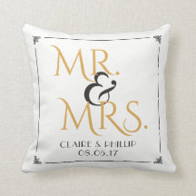 Gold Black White | Mr. & Mrs Wedding