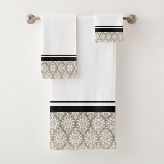 Gold & Black White Towel Set Bad Handdoek (Insitu)