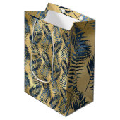 Gold Blue Palm Leaf Wrapping Paper  Medium Cadeauzakje (Voorkant Gekanteld)
