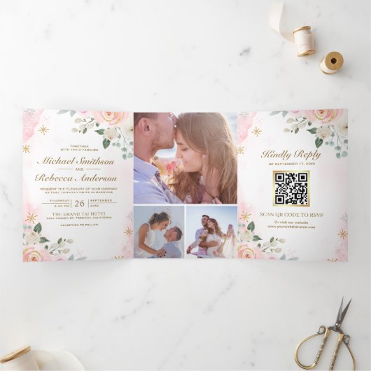 Gold Blush Pink Floral Photo QR Code Weddenschap Drieluik Uitnodiging (Binnen)