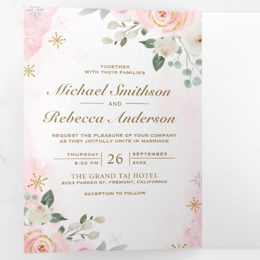 Gold Blush Pink Floral Photo QR Code Weddenschap Drieluik Uitnodiging (Binnenzijde eerst)