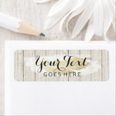 Gold Bohemian Feather op Rustige houten planken Etiket (Insitu)