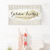Gold Bohemian Feather op Rustige houten planken Spandoek (Insitu)