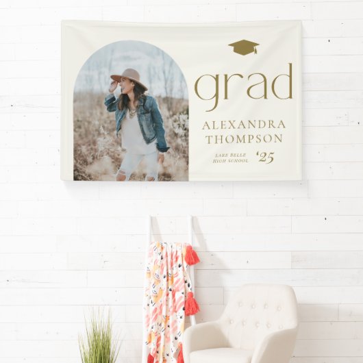 Gold Boho Minimalist Arch Photo Afstuderen Spandoek (Insitu)