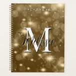 Gold Bokeh Modern Monogram Sparkle Planner<br><div class="desc">Deze planner heeft een achtergrond van gouden bokeh sparkle. Eenvoudig en modern. Voltooi het met een gepersonaliseerd monogram en een naam. Creëer door Simply Farmhouse Press.</div>
