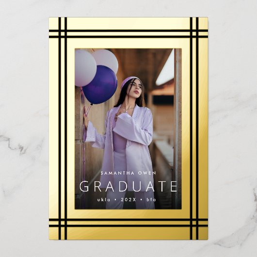 Gold Border Afstuderen Folie Uitnodiging (Voorkant)