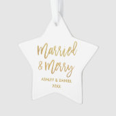 Gold Brush Script-married & Merry Wedding Star Ornament (voorkant)