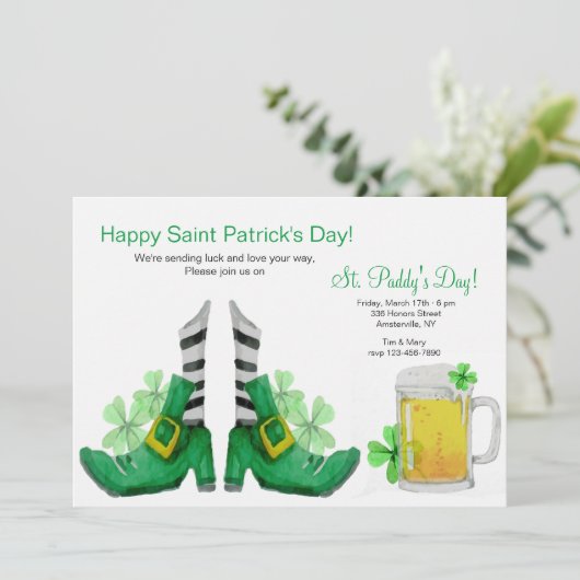 Gold Buckle Leprechaun Shoes Invitation Kaart (Staand voorkant)