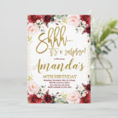 Gold & Burgundy Floral Surprise Birthday Party Kaart (Staand voorkant)
